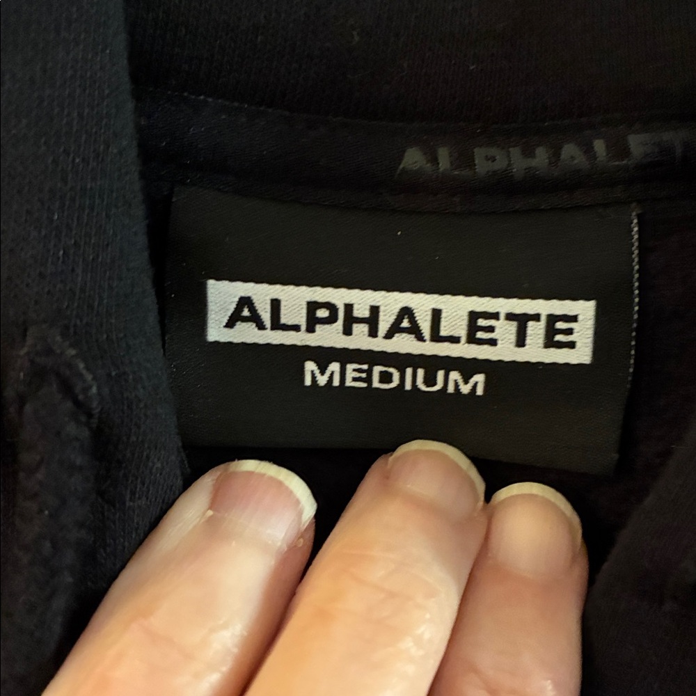 Women’s Alphalete Midnight Black Cropped Hoodie - Picture 3 of 9